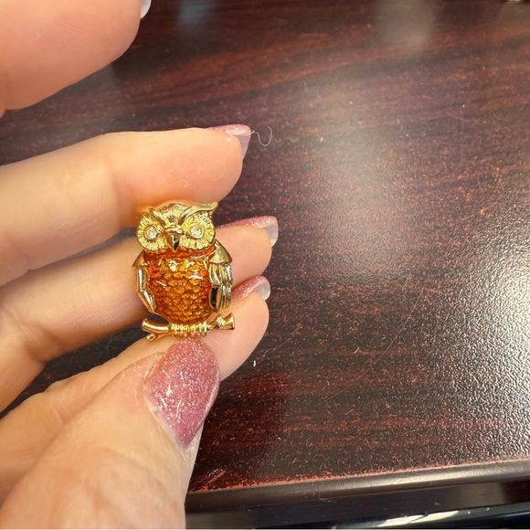 Avon Vintage “precious sentiments” Owl Brooch - Orange and Goldtone - Picture 4 of 5